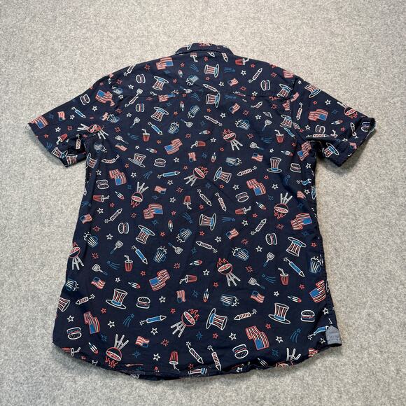 Men's Free Planet Patriotic American Flag 4th of July Short Sleeve Shirt Size M - Picture 7 of 8